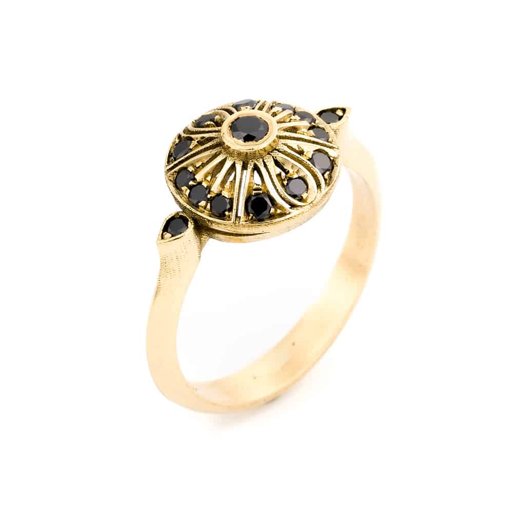 טבעת מגי עגולה ביהלומים שחורים