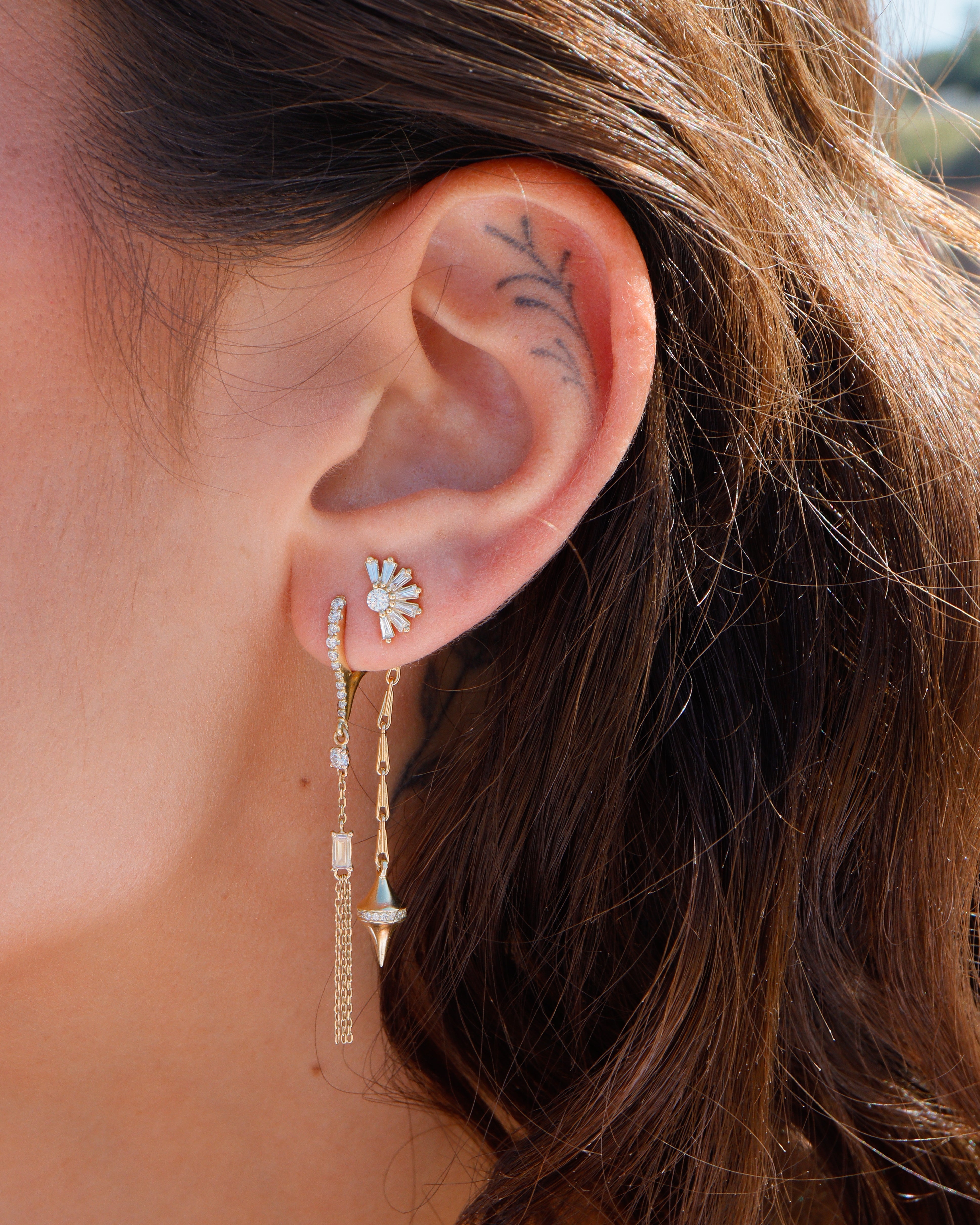 Sunrise Taper Earring