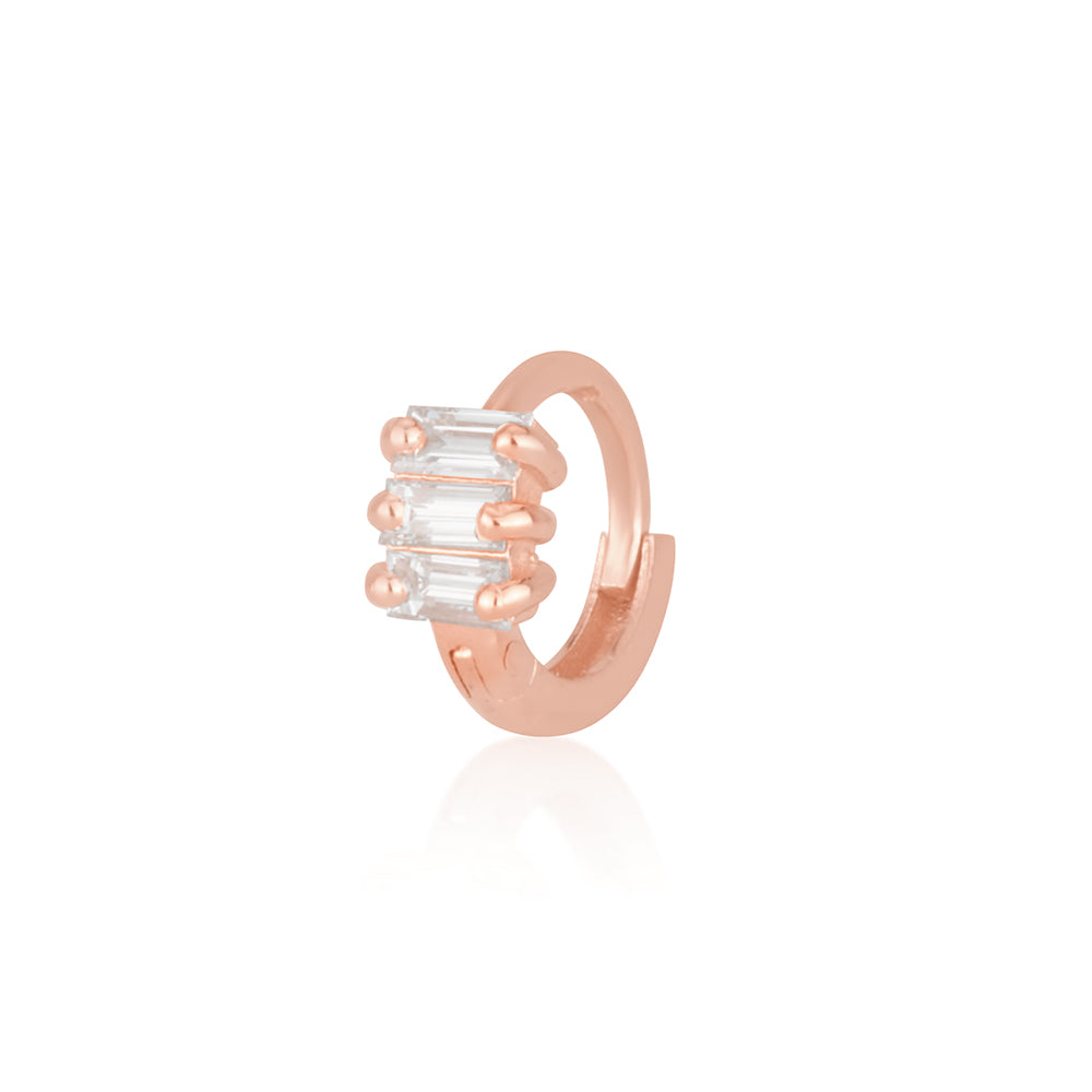 חישוק חובק משובץ שלושה יהלומים בחיתוך בגט