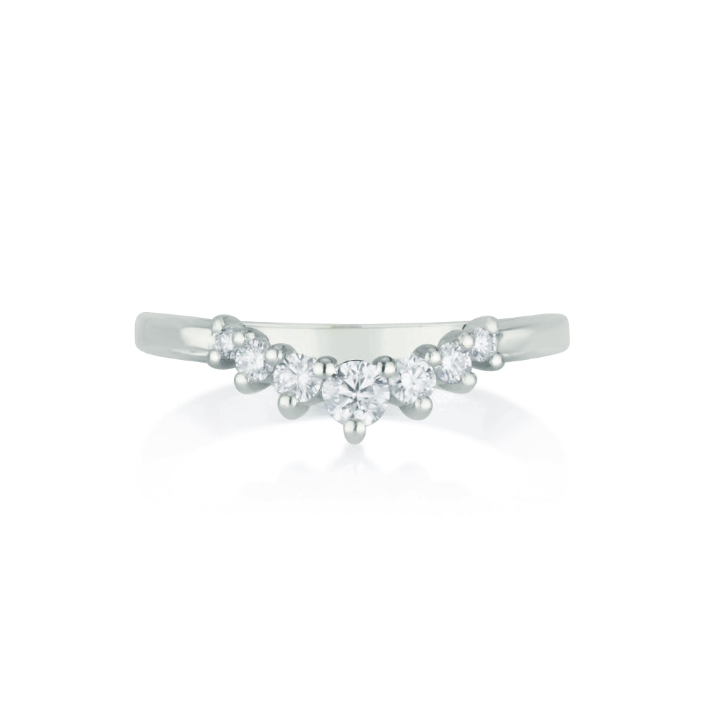 Circle crown ring