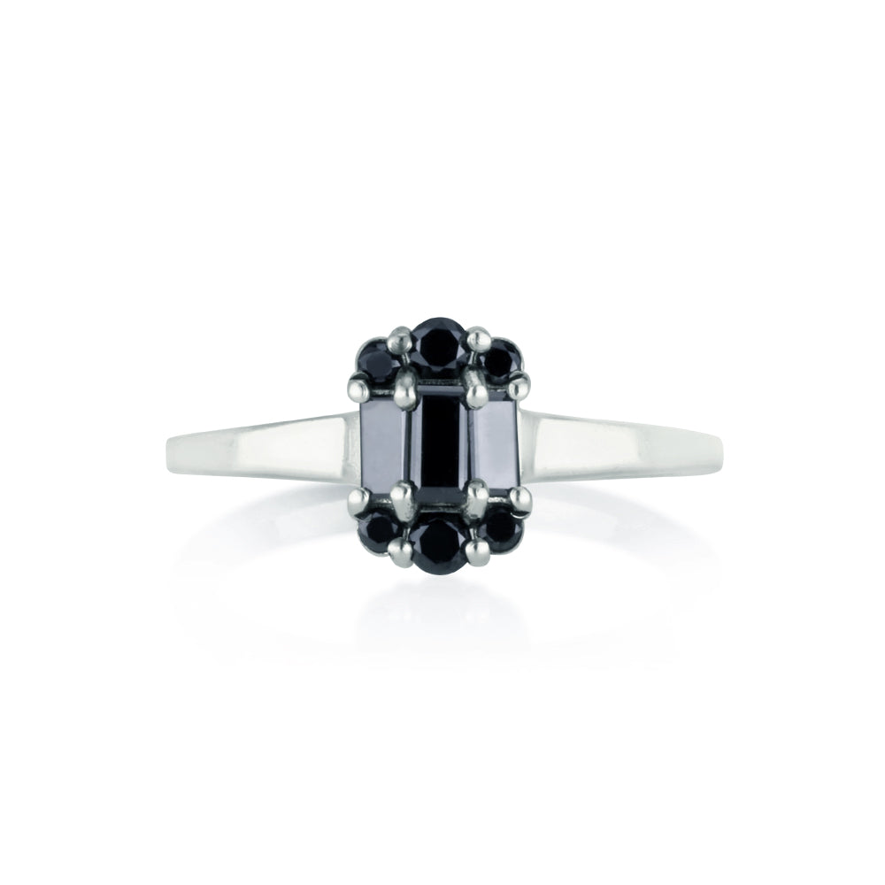 Cluster ring in Black diamonds