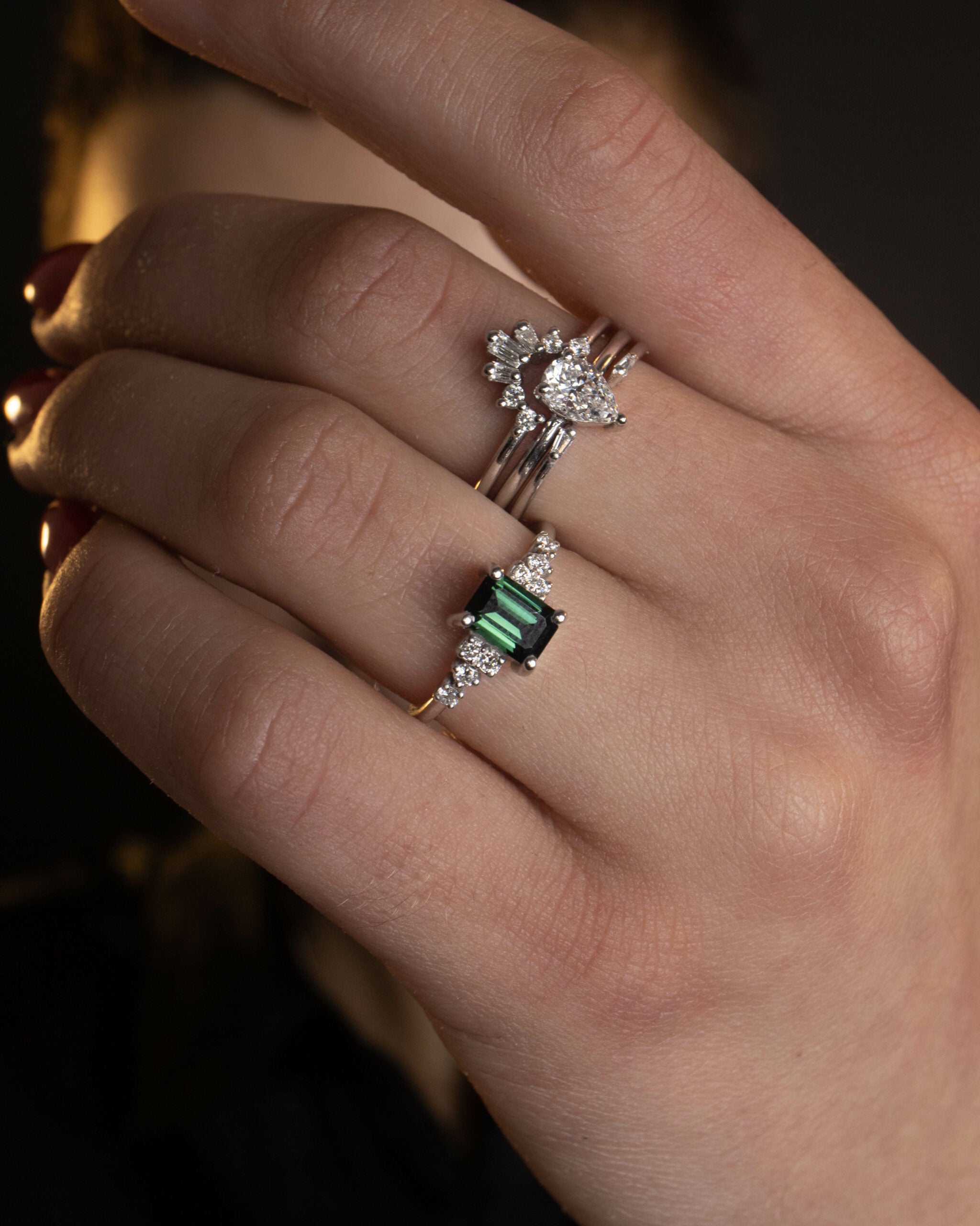 Taper degrade crown ring