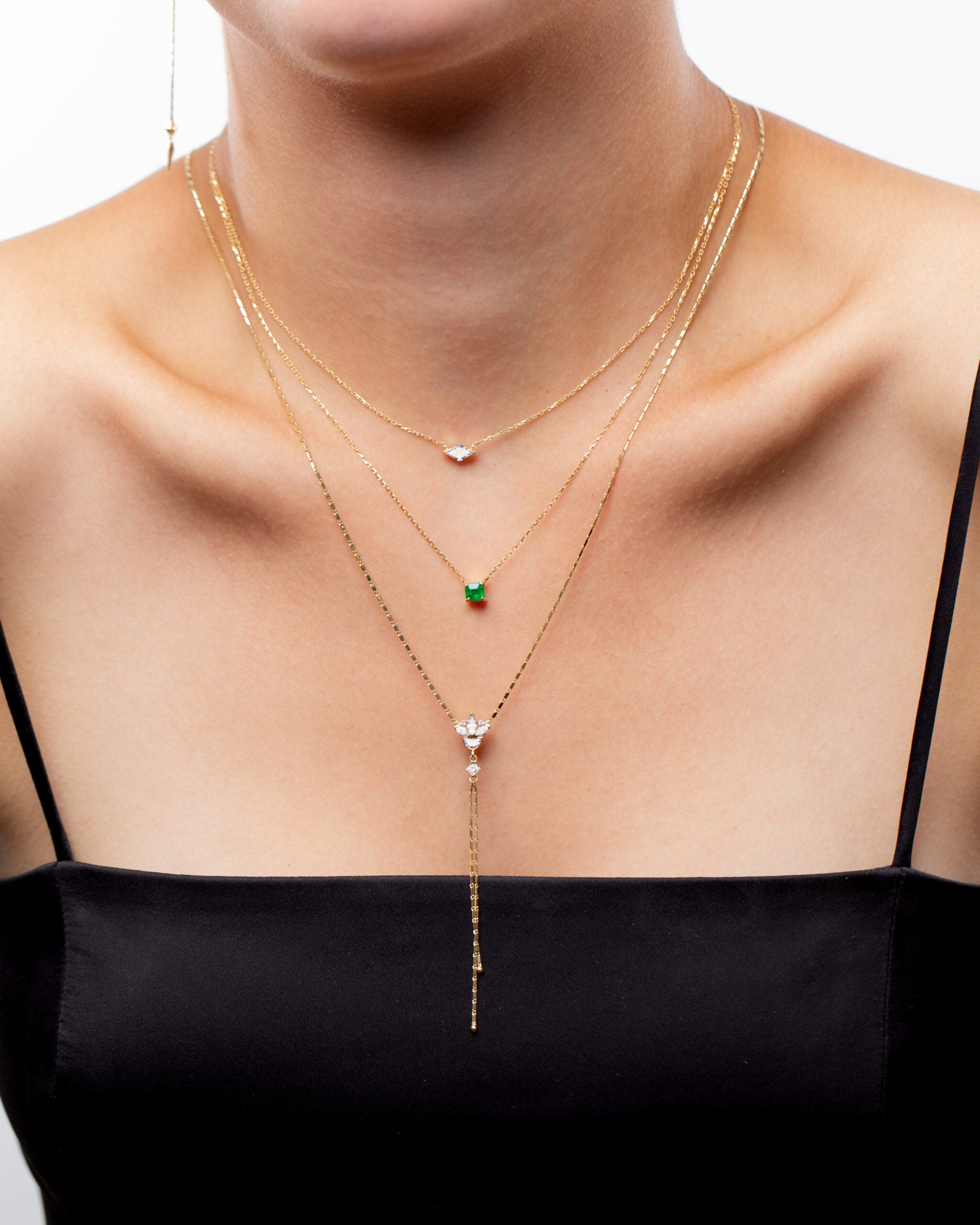 Square emerald necklace