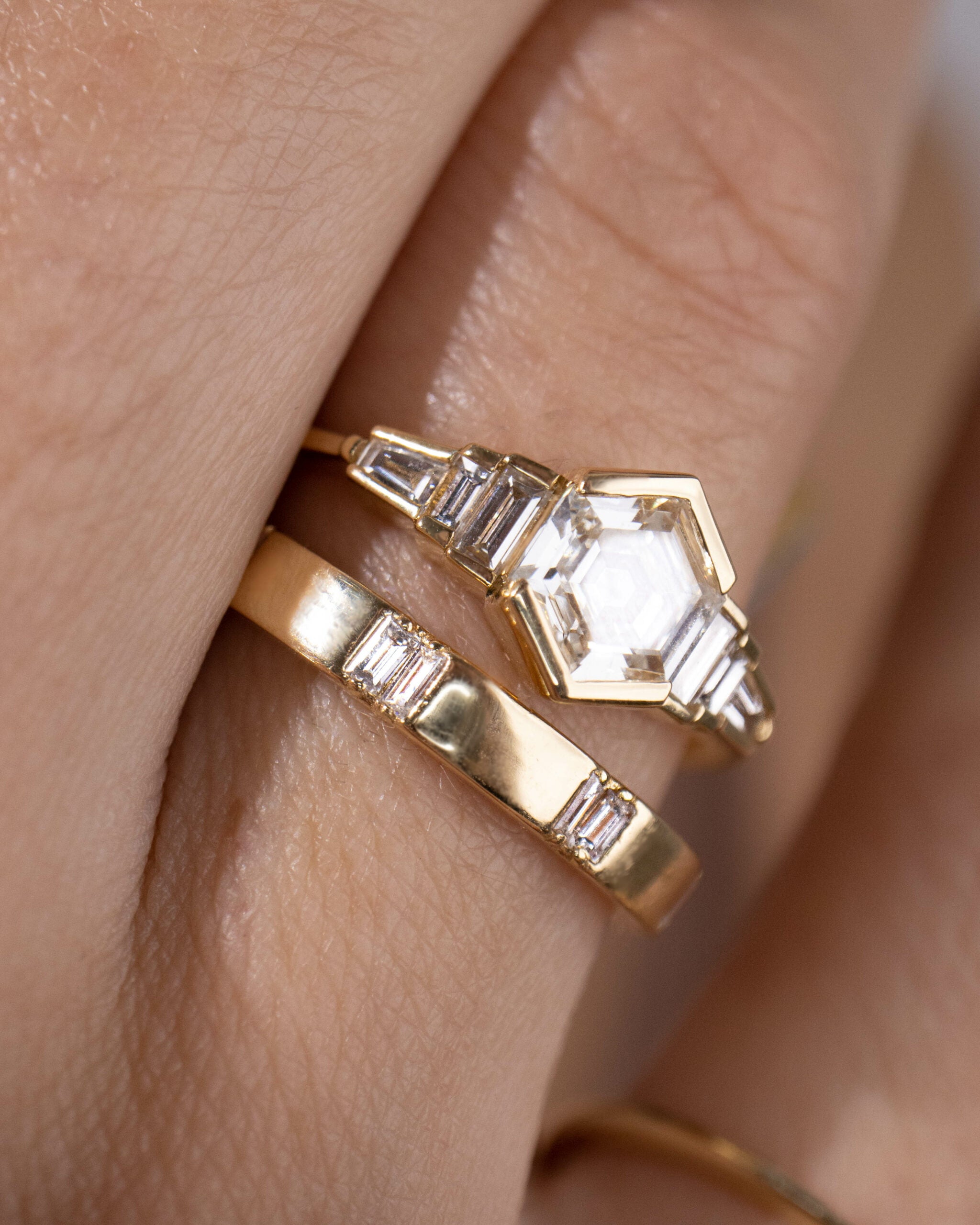 Vera ring