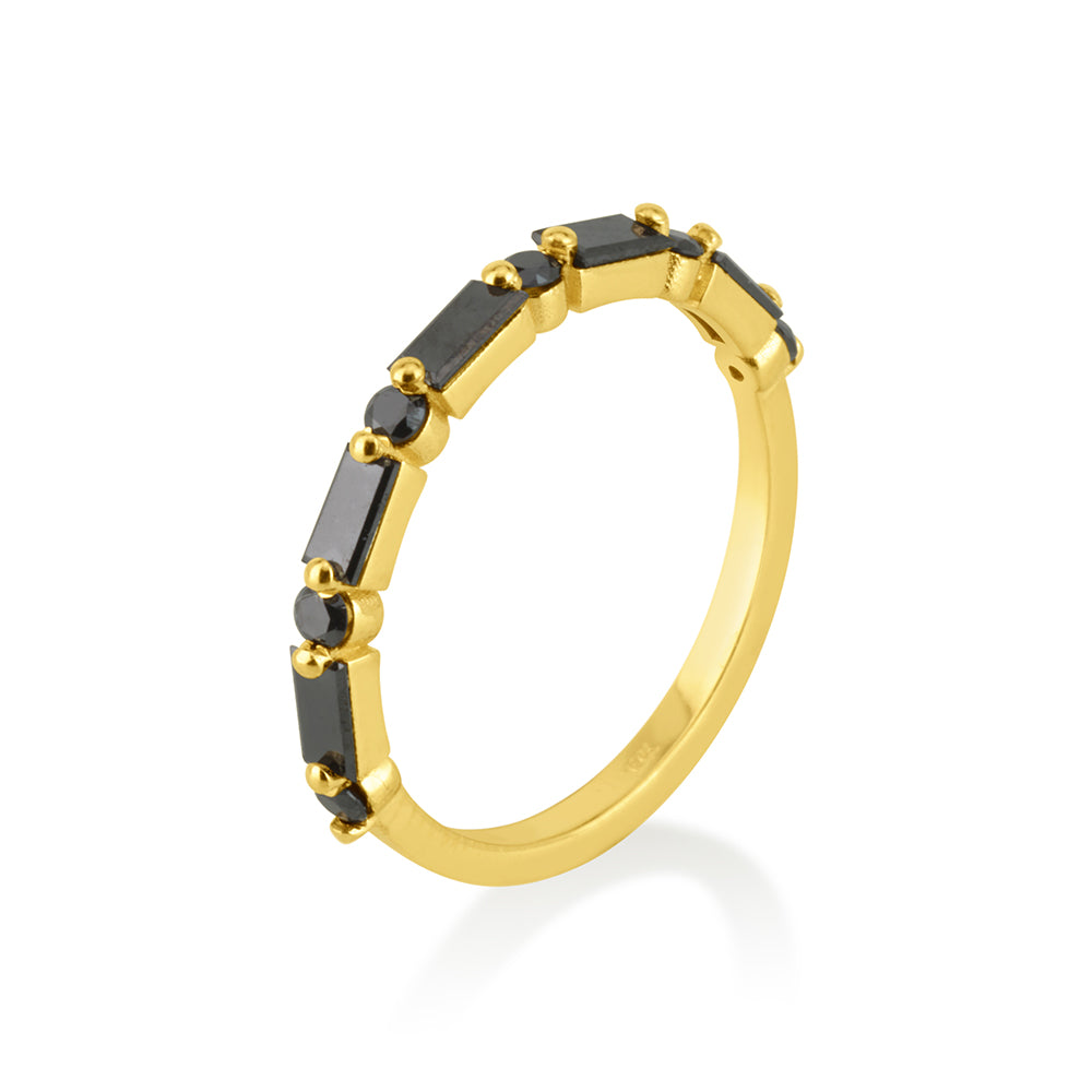 Safari ring in black diamonds