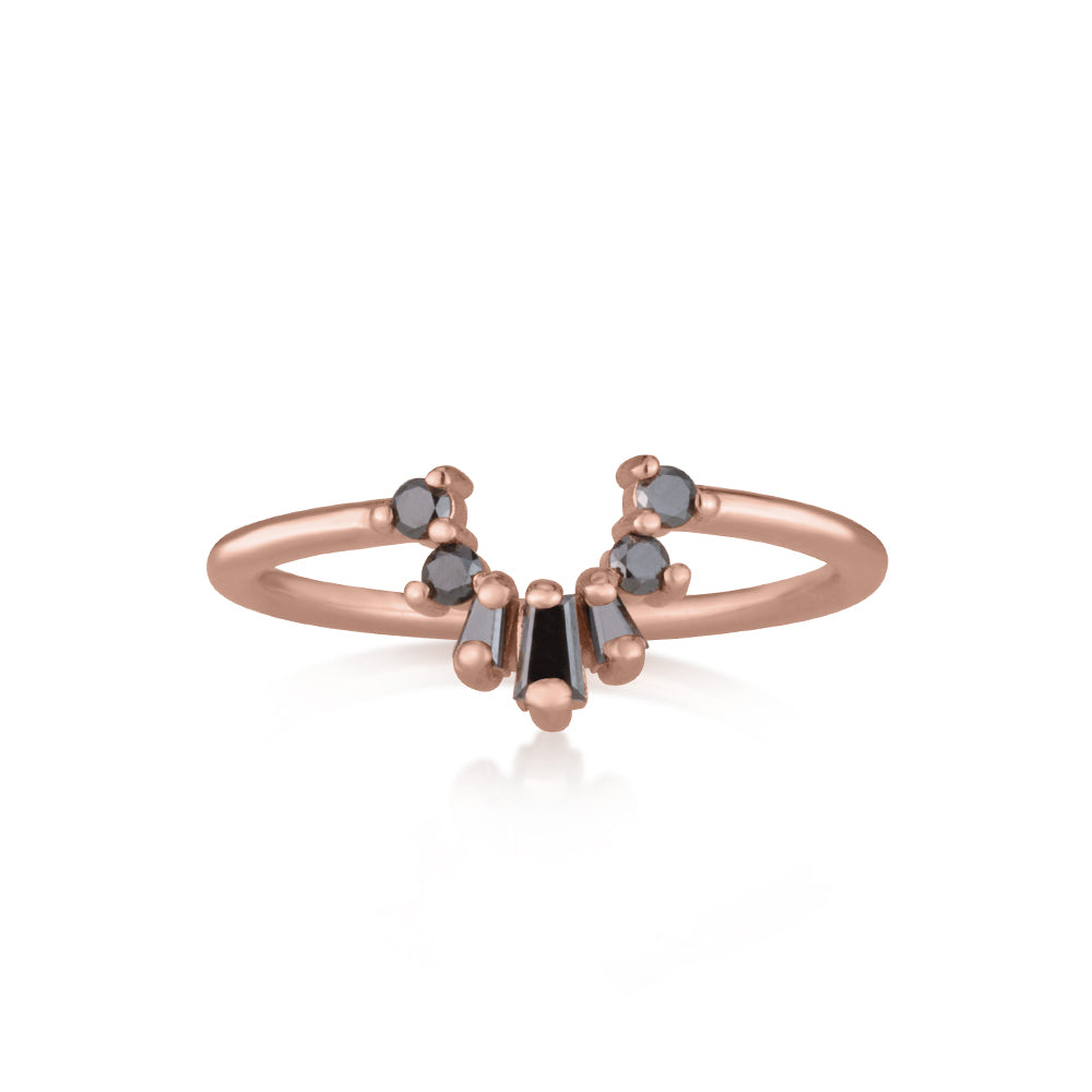Taper degrade crown in black diamonds