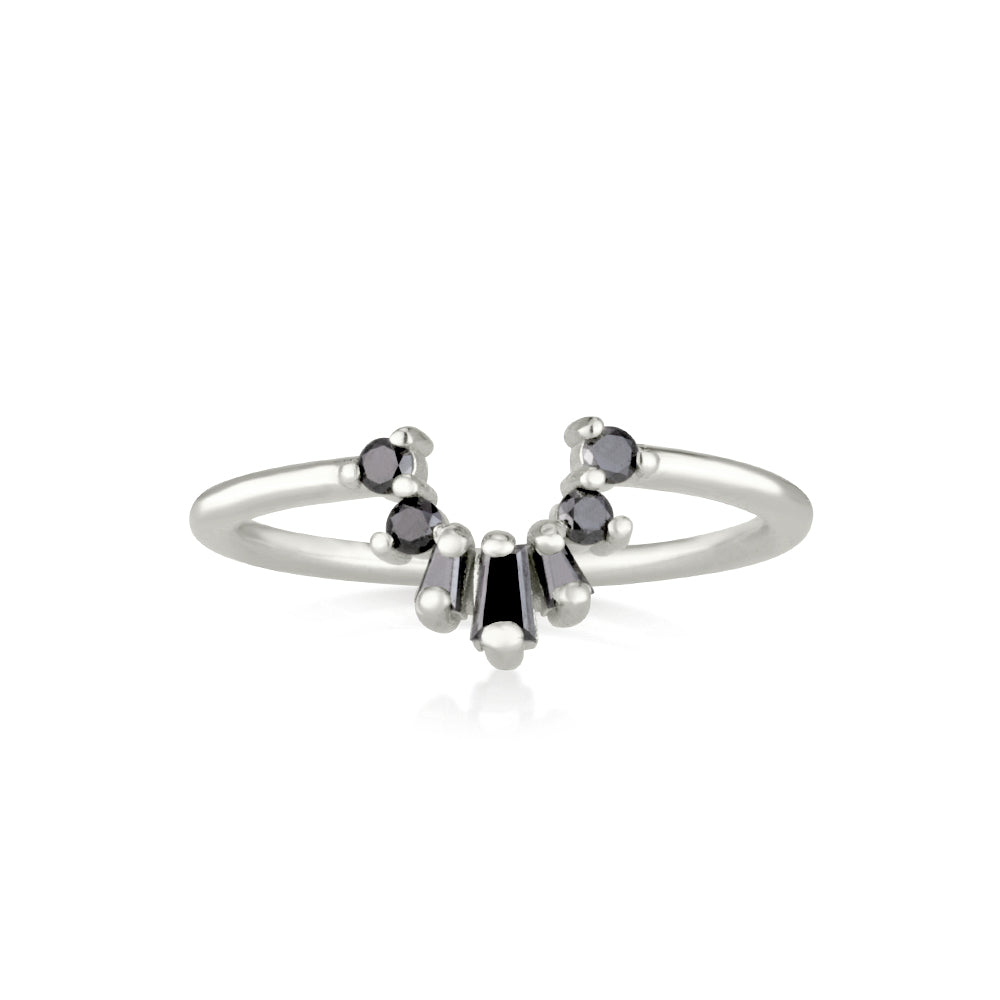 Taper degrade crown in black diamonds