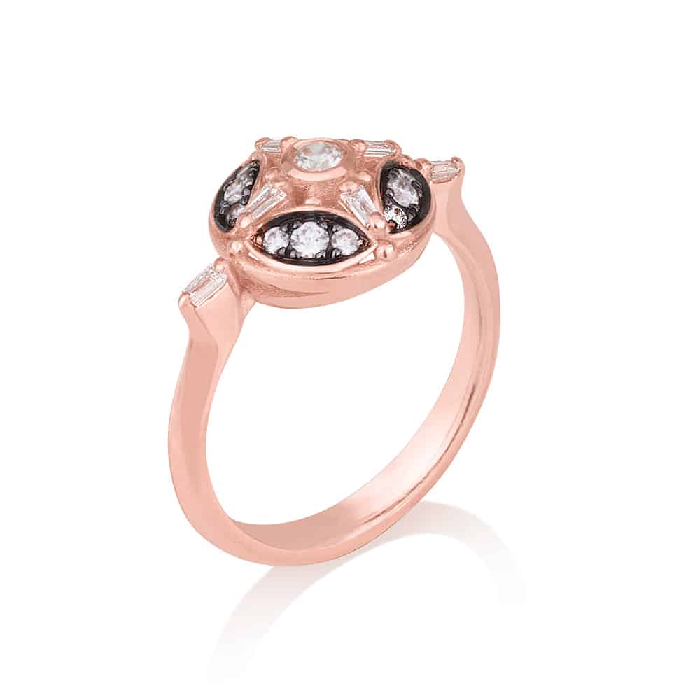 Zoe ring