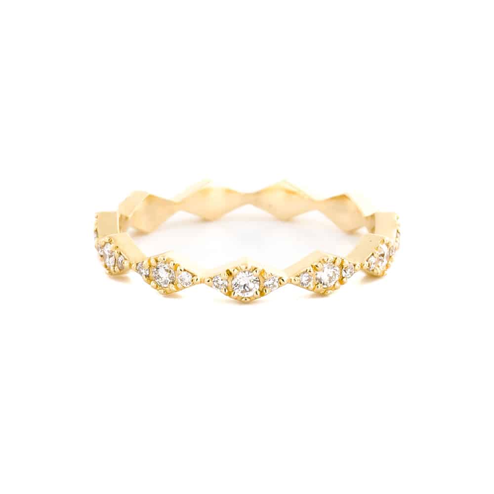 Zigzag ring