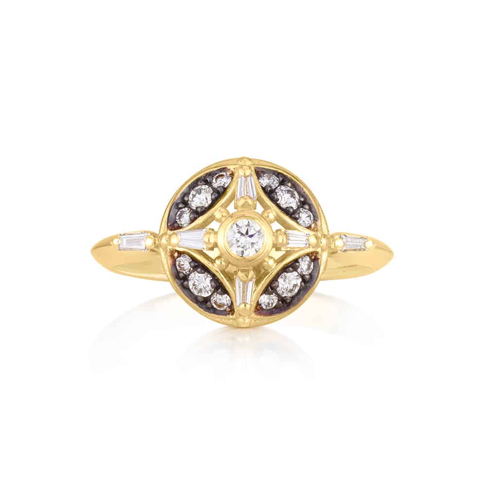 Zoe ring